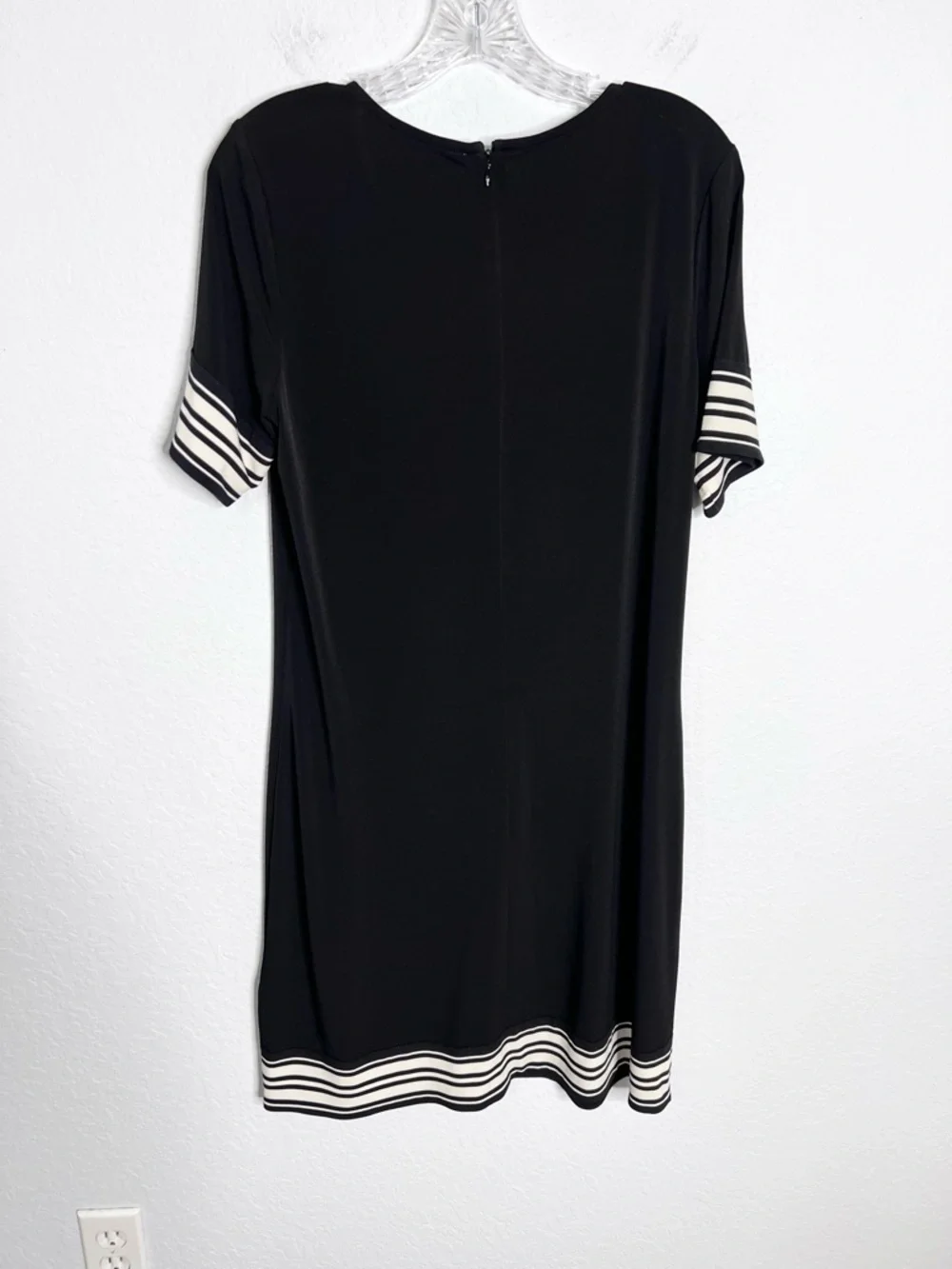 Michael Kors Dress Women’s Large Black Sheath Mini Versatile Stripe Hems B6